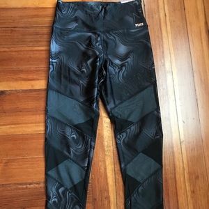 Pink Victoria’s Secret high waist ankle legging